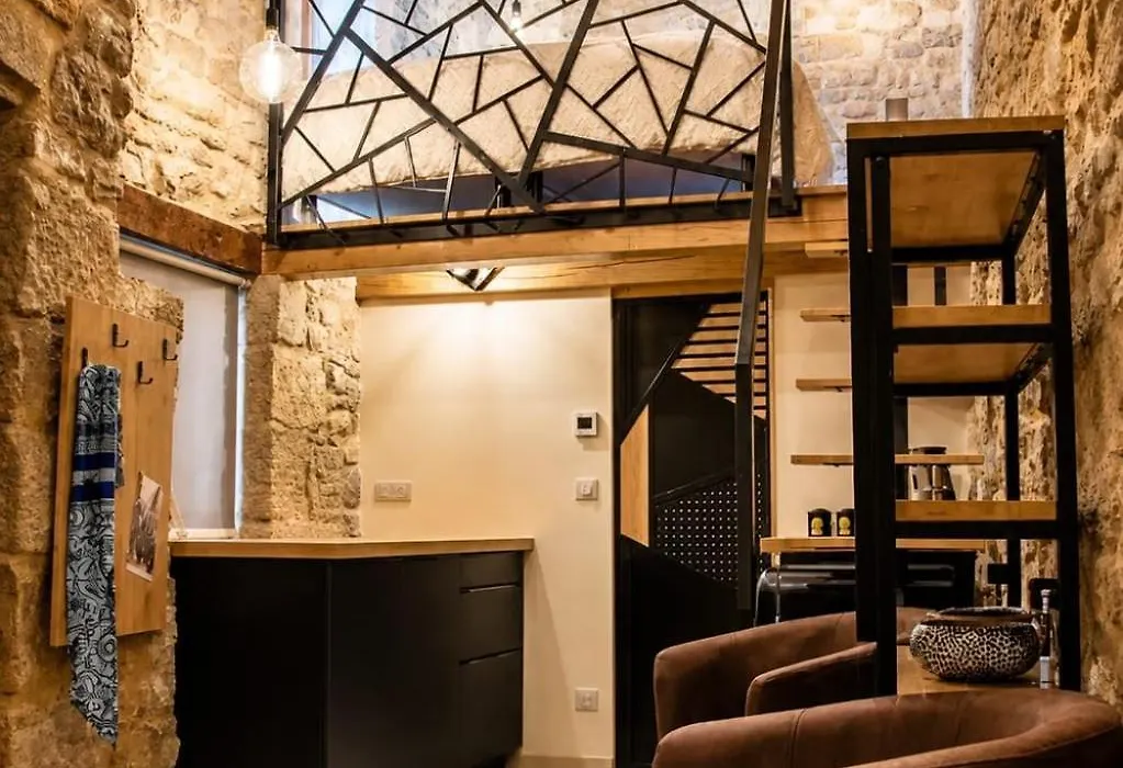 Gîte de l'imaginaire, atypique et unique-1